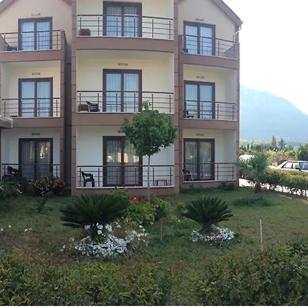 Demirci Hotel
